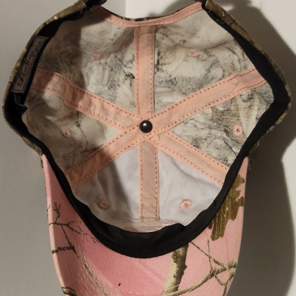 Woman's Adjustable Hunting Cap - Runnings - Picture 6 of 8